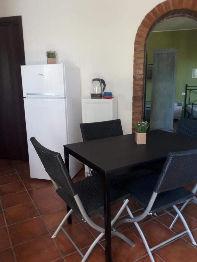 Sweet Home & Apartments Fontane Bianche Bagian luar foto