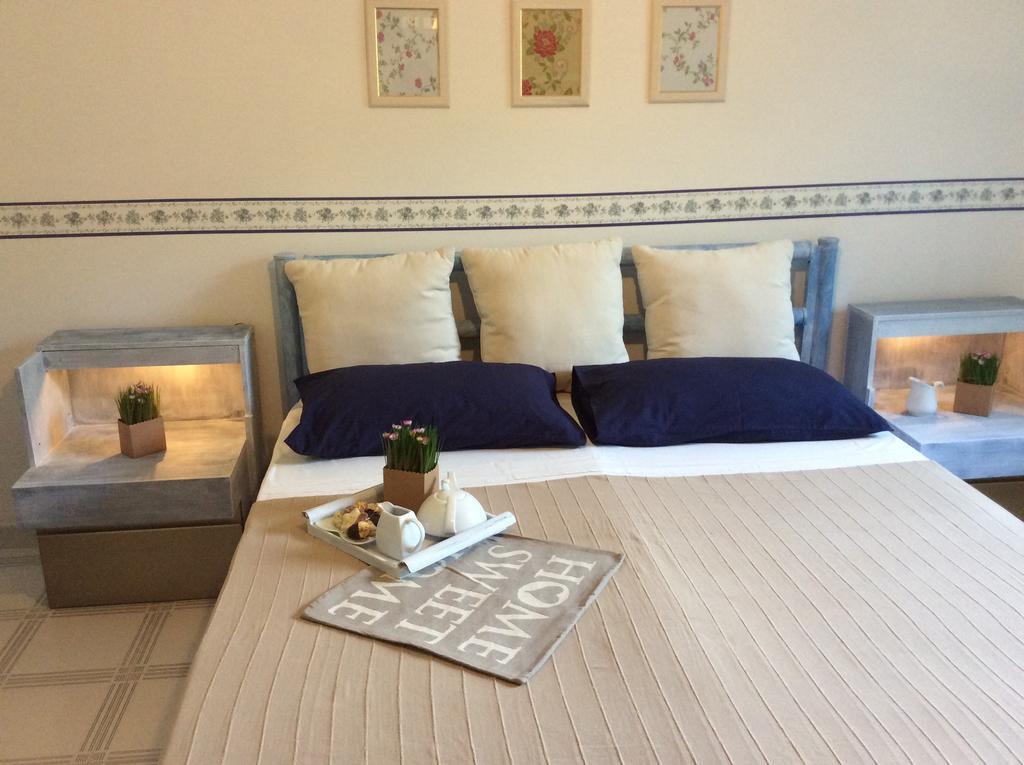Sweet Home & Apartments Fontane Bianche Bagian luar foto
